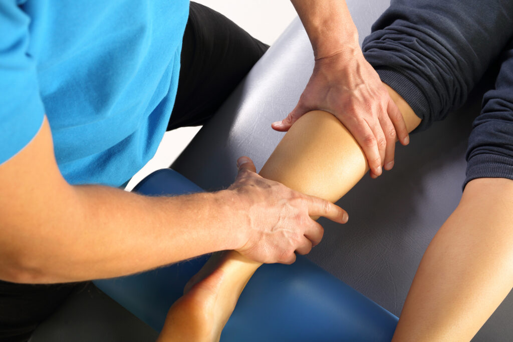 Tecnica di osteopatia fasciale per fascite plantare